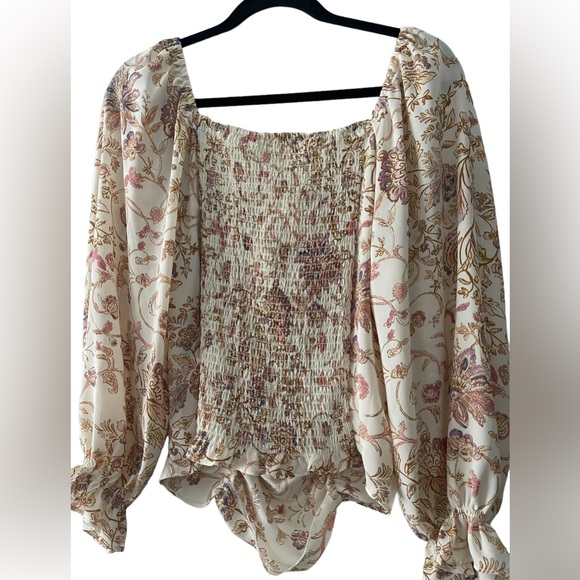 Rose & Olive long sleeve top - Picture 2 of 5